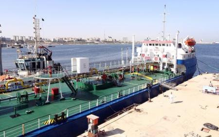 _naftoviy_tanker_gettyimages_488733366_848bc41b962d61b8d6738b8b3da6ac4d_650x410_08.01.26