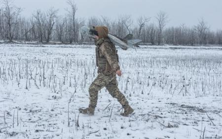 _vii__skovii___rozviduvalnii___bezpilotnik__donetska_oblast_zima_snig_2026_gettyimages_2257207571_8ae4e81e24a503cc77d832fd9f839542_650x410_09.02.26