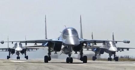 Росія відновила польоти до Сирії: Москва намагається втримати військові бази після падіння Асада