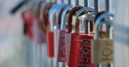 Німеччина закриває найбільший притулок для українських біженців - деталі