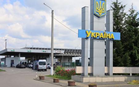 Трафік зріс на 25%: ДПСУ назвала найбільш завантажені пункти пропуску на кордоні з Польщею