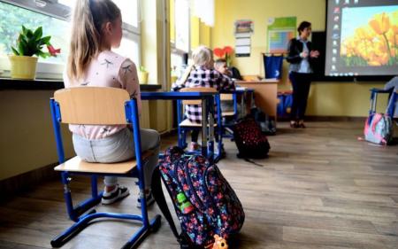 У разі спалаху інфекцій школярів без вакцинації не пускатимуть до класів, – МОЗ