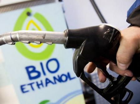 Разбавление бензина биоэтанолом предлагают отсрочить