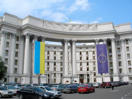 Ситуация с Тимошенко не угрожает саммиту с ЕС - МИД