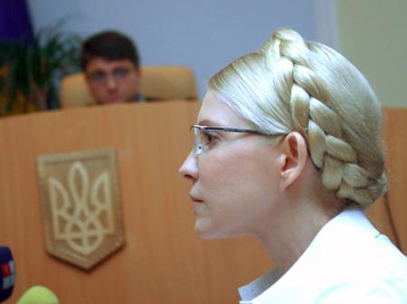 Регионалы хотят судить Тимошенко на всю страну