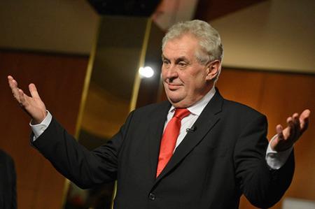 Президент Чехии распустил парламент