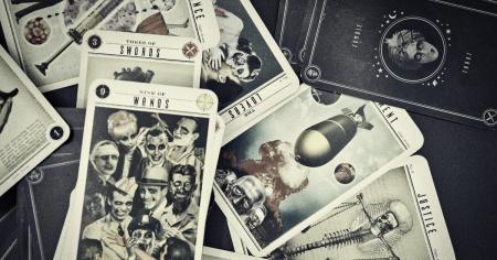 Гороскоп за картами Таро на 17 листопада 2025 року: прорив для Близнят і гармонія для Терезів