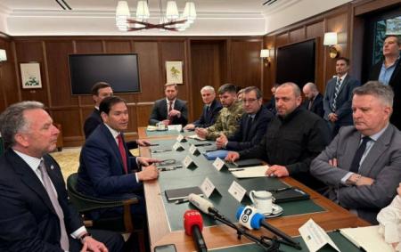 На столі перемовин у Маямі графік виборів в Україні та 