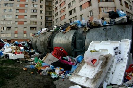 Гигантские штрафы за мусор и неубранный снег: для Киева готовят новые правила благоустройства