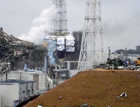 В разрушенном на 70% реакторе на Фукусиме грядет новый взрыв