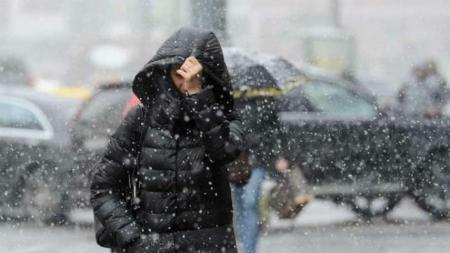 Дожди и снег: на Украину надвигается непогода