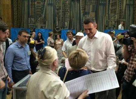 ПР «подарит» Кличко кресло мэра Киева