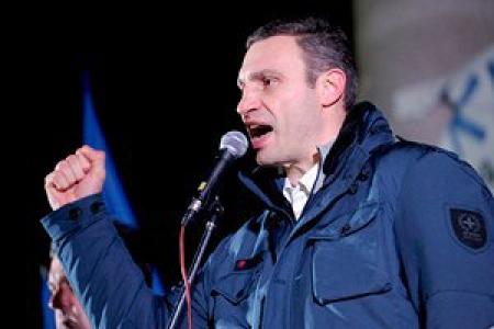 Кличко призвал удержать Майдан и готов вести народ в наступление