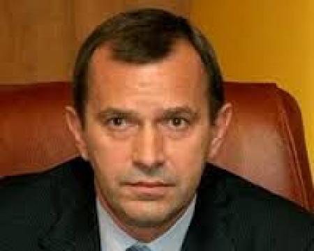 Клюев подал в суд на Яценюка