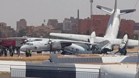 В аэропорту Судана столкнулись два военных самолета Ан-26 и Ан-32 