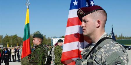 Страны Балтии готовы принять войска США на постоянной основе