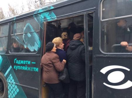 В Тернополе транспортный коллапс: водители маршруток бойкотируют работу