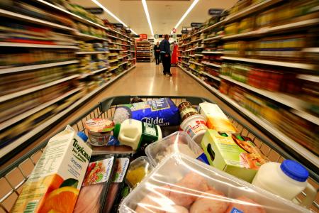 Где дешевле продукты – в супермаркете или на рынке