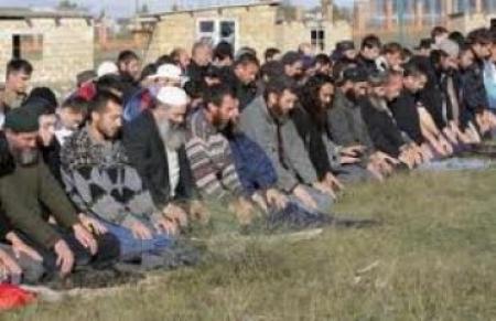 Крымские татары жалуются на христианских сектантов
