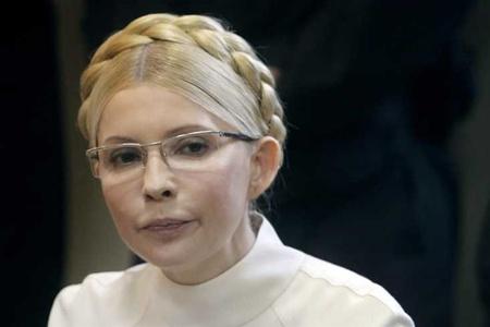 Население Украины считает Тимошенко виновной, но сурового приговора не хочет - опрос