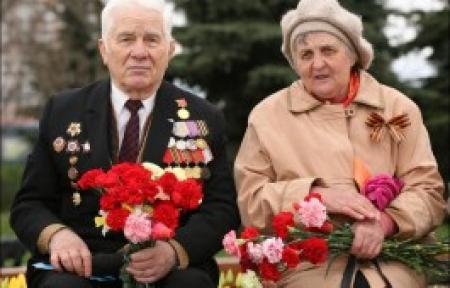 Попов подбросит киевским ветеранам по 100-300 грн