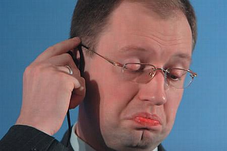 Дві «тушки» розповіли про політичну корупцію Яценюка